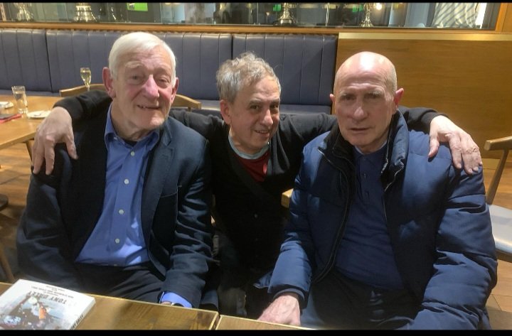 AndrewUllah's tweet photo. A V ERY Happy Birthday to top Aston Villa man the brilliant Jim Walker ๐ ๐๐๐๐#JimWalker #AstonVilla #avfc #VillaPark https://t.co/UDxaCpYpyQ