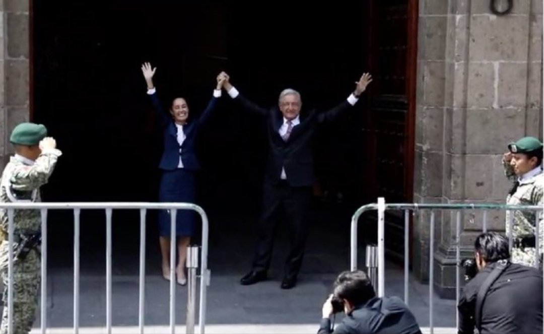 La imagen más HERMOSA que verás hoy: <a href="/Claudiashein/">Claudia Sheinbaum Pardo</a> ❤️ <a href="/lopezobrador_/">Andrés Manuel</a>