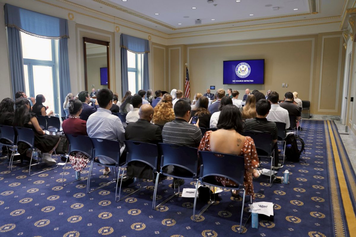 NAICU (@naicutweets) on Twitter photo Great event today discussing campus to career issues in Washington with Congressional staff co-hosted by <a href="/RepDaveJoyce/">Dave Joyce</a> & <a href="/RepDerekKilmer/">Rep. Derek Kilmer</a>. Thanks to <a href="/MartinU1977/">Martin University</a> Prez Huddleston; <a href="/CofOHardWorkU/">College of the Ozarks</a> Prez Johnson & <a href="/AICArtDesign/">AICAD</a> Prez Obalil for sharing your experiences! Great event today discussing campus to career issues in Washington with Congressional staff co-hosted by <a href="/RepDaveJoyce/">Dave Joyce</a> & <a href="/RepDerekKilmer/">Rep. Derek Kilmer</a>. Thanks to <a href="/MartinU1977/">Martin University</a> Prez Huddleston; <a href="/CofOHardWorkU/">College of the Ozarks</a> Prez Johnson & <a href="/AICArtDesign/">AICAD</a> Prez Obalil for sharing your experiences!