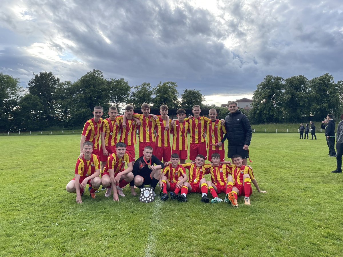 Cardinal Newman Football tweet media