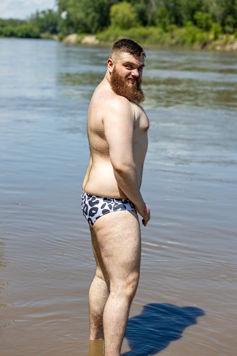 If I am in the river does it make me a water buffalo?🐃

Joined a photoshoot to make a calendar the other weekend, keep your eyes peeled for more information! 😁🐂