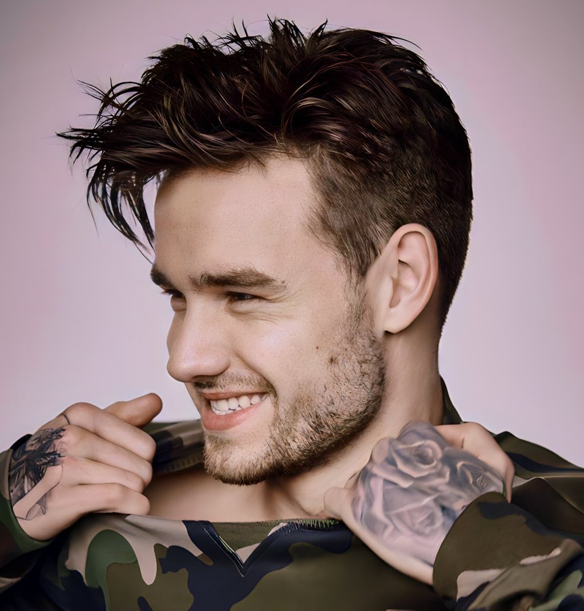zouiestolik's tweet photo. YOU DID IT @LiamPayne
#ProudOfLiam
#StripThatDown1B https://t.co/V4ROwdaiFX