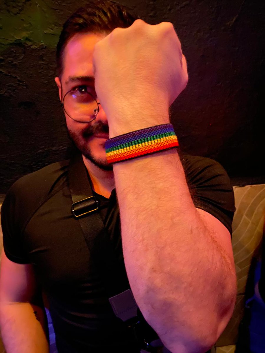 martmejia's tweet photo. A mí si me gustan mis colores, festejemos nuestro mes
#Pride #GdlPride #Arcoiris https://t.co/uT3gzkrB27
