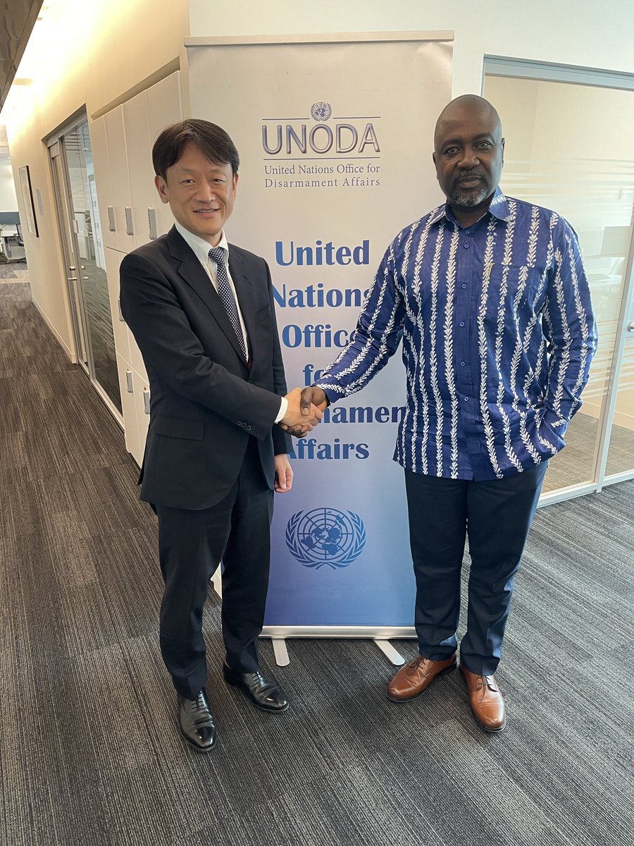 UN_Disarmament's tweet photo. How to advance crucial disarmament, arms control and non-proliferation priorities?
@UN_Disarmament Director @AdedejiEbo met w. Mr. Iriya, Minister/Political Coordinator at the @JapanMissionUN to discuss a broad range of upcoming milestones, including the #4RevCon on small arms. https://t.co/ppjMogVNu0