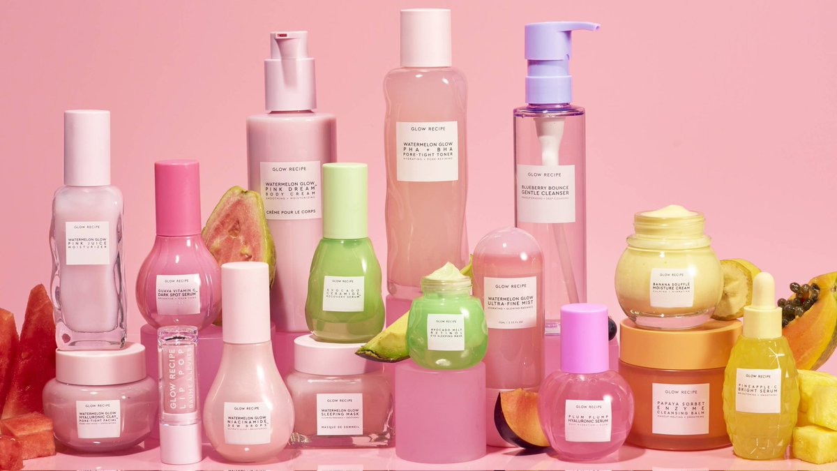 haileysfacts's tweet photo. Top Skincare brands in 2023 by EVM:

#1. Drunk Elephant — U$114M (+71%)
#2. Elemis — U$107M (+80%)
#3. Glow Recipe — U$106M (+21%)
#4. Rhode — U$106M (+221%)

Hailey’s “Rhode” is the only celebrity brand in top 10, with the growth, it could be the #1 brand of 2024; via CreatorIQ. https://t.co/u9vySi3vY9