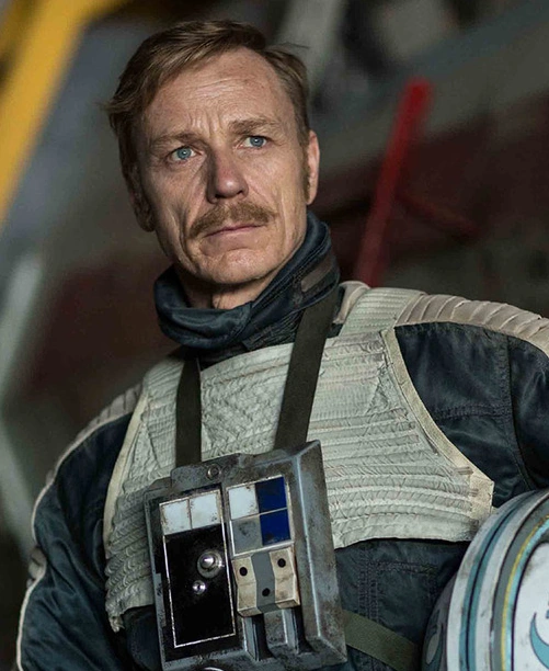 JuanC_Rdgz's tweet photo. 🎬 Happy Birthday Ben Daniels 🎂🎬
#BenDaniels #JupitersLegacy #WalterSampson #RogueOneAStarWarsStory #GeneralAntocMerrick #StarWars #HappyBirthdayBenDaniels https://t.co/cBzKSDngkJ