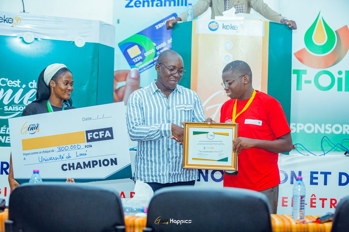 kmnatchaba's tweet photo. Chers Amis, 

Connaissez vous le concours de culture générale @C_Du_Genie qui fait fureur au #Togo actuellement et qui vient de clôturer sa troisième édition samedi dernier ? Si non, empressez vous de vous renseigner. 

✨️ C'est une initiative portée par des jeunes passionnés qui sont essentiellement dans le business de la communication et qui ont mis leurs talents en commun pour permettre aux écoles supérieures de s'affronter sur des questions de culture générale pendant quelques semaines. 

👌Ce qu'ils ont réussit incontestablement, c'est l'incroyable engouement qu'ils ont su susciter auprès des jeunes professionnels ou encore étudiants. C'est un véritable vent de fraîcheur qu'on ressent quand on assiste à un match..

💸 Le modèle économique de l'événement est aussi intéressant  : solliciter des sponsors mais s'organiser avec quelques recettes pour que l'activité puisse tenir (même de manière sobre) si les sponsors ne viennent pas. 

😒 Parce que aujourd'hui la plus grande difficulté de ce concours, c'est le financement. Les entreprises ne semblent pas suffisamment intéressées. Ce qui m'est, personnellement, incompréhensible. 

🙏 Je saisis donc l'opportunité de ce post pour lancer un appel aux sponsors pour que cette activité soit soutenue et encouragee. Vous ne me regretterez pas. M @elom_ayedji, responsable de l'événement et son équipe seront ravis de vous donner tous les détails.

👏Bravo encore aux éternels vainqueurs de l'université de Lomé et à tous les participants. Merci aux sponsors et félicitations aux organisateurs !! 

#PourleTogo