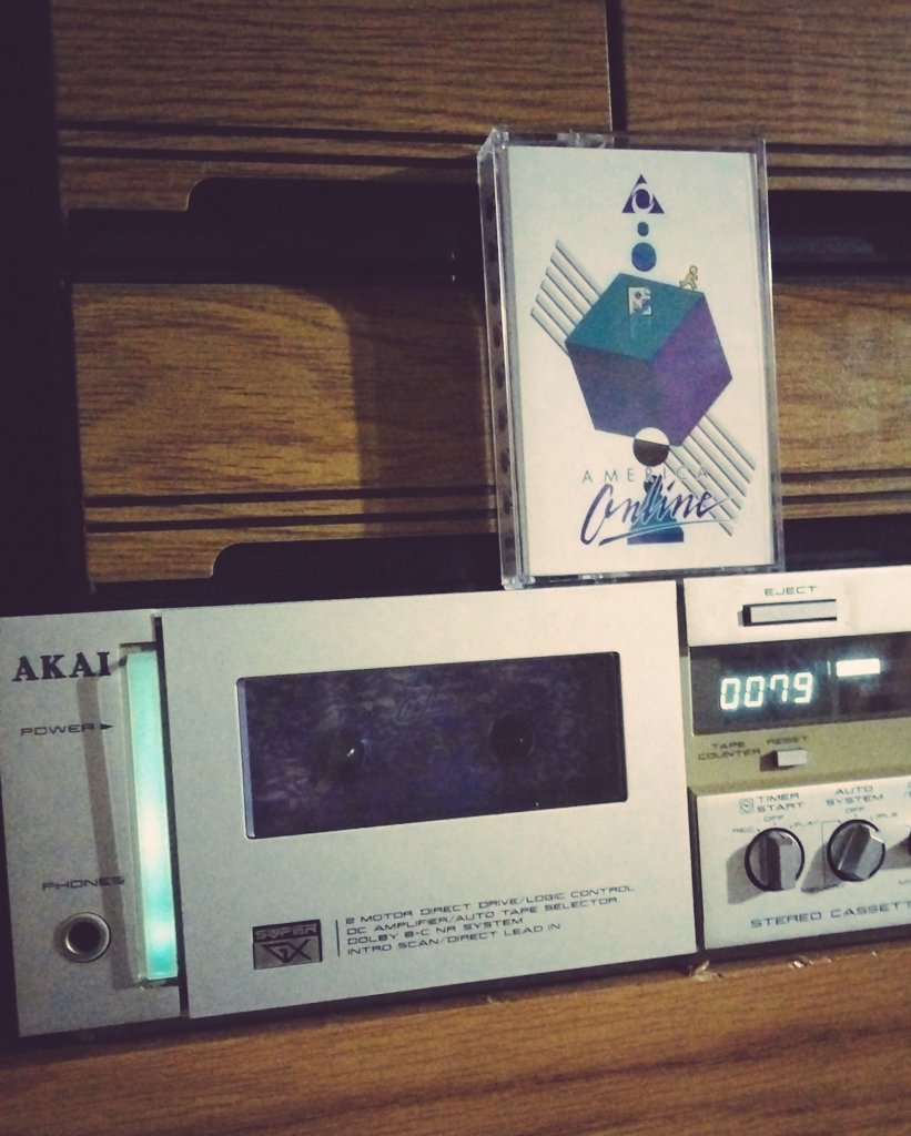 AmerikaHTML's tweet image. Thanks again to @VAULTOFDSCVRIES and @shatterfoil for hosting my work and putting my ideas into physicals❤️📼

Hope anyone who got either tape enjoys them as much as i had making the music and designing the looks