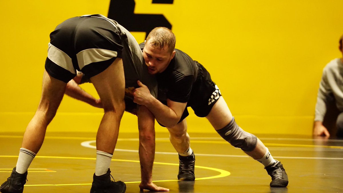 HWC_wrestling's tweet photo. Head over to our Instagram page to see whatโs happening in the new Goschke Family Wrestling Training Center and Bob & Kathy Nicolls Wrestling Room!
https://t.co/eFzZWzlHHb
#boom #wrestletownusa #hawkeyewrestlingclub #goiowa #iowawrestling #gohawks #gfwtc #bknwr #iowacityiowa https://t.co/vJUeAoCYOI
