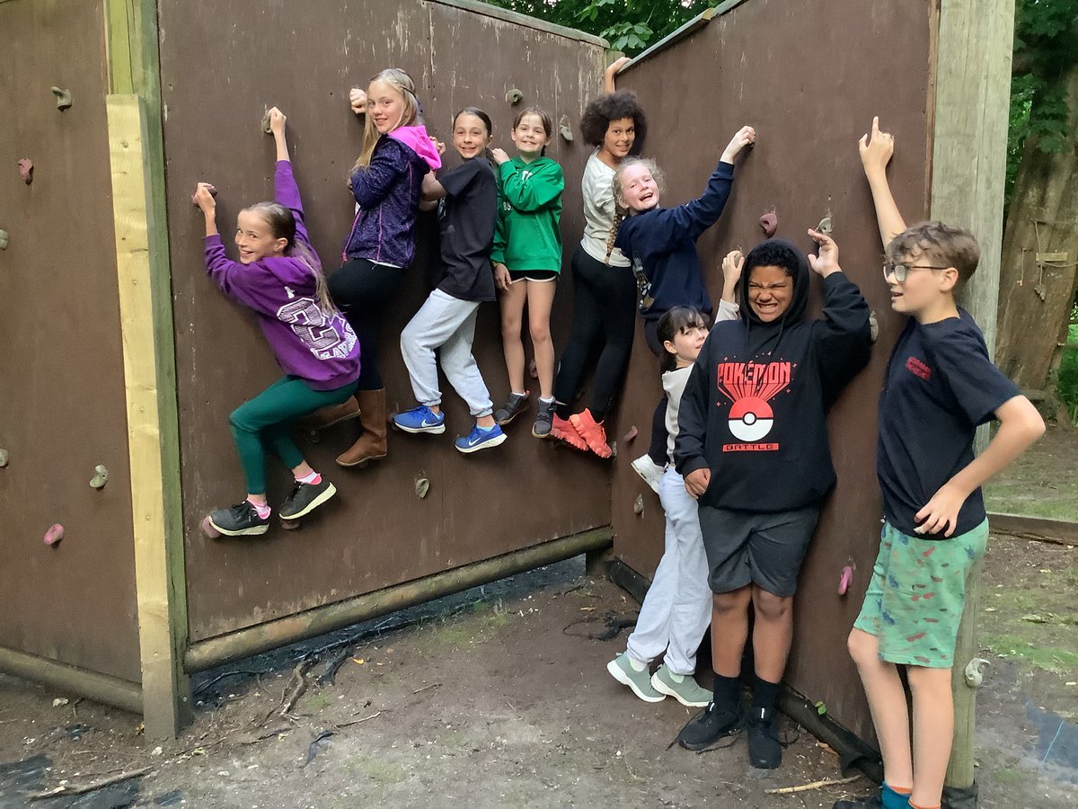 Lindfield Primary Academy tweet media