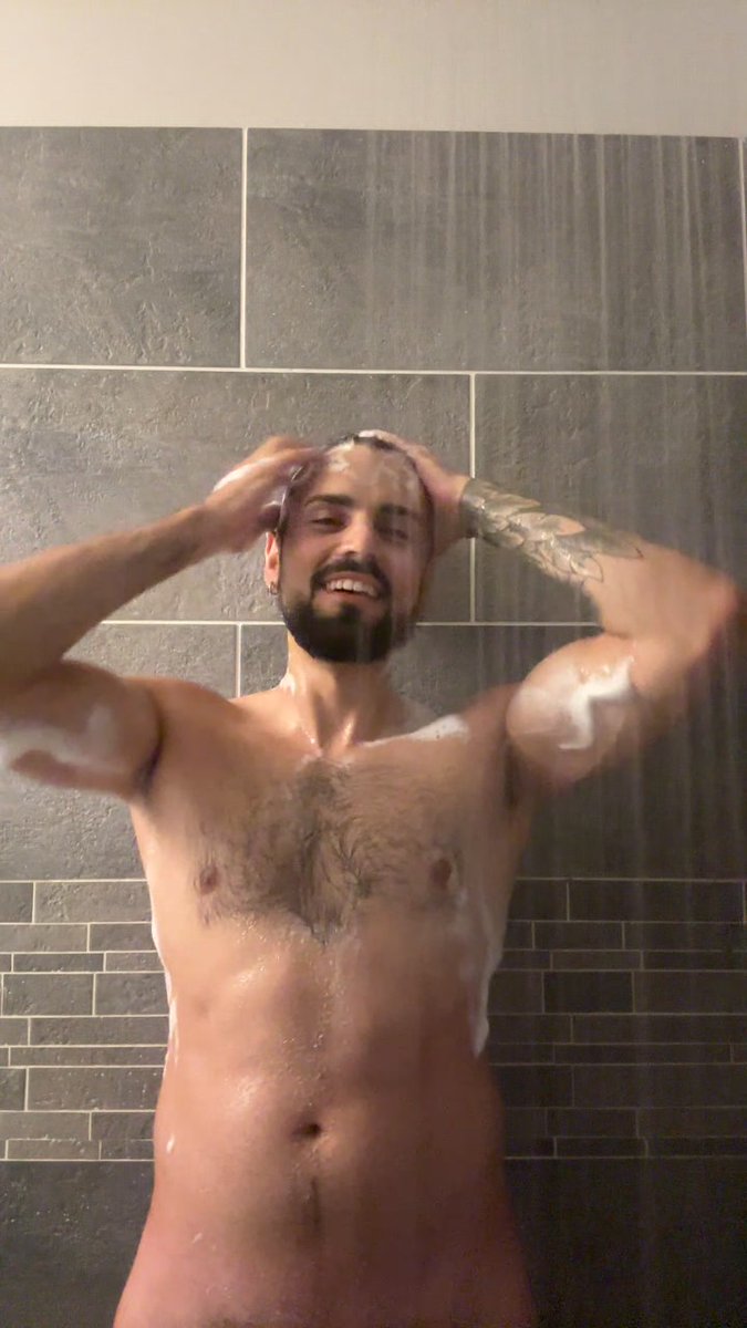 TonyMacStudio's tweet image. Tony Silver is live now! onlyfans.com/tonysilverx/li…