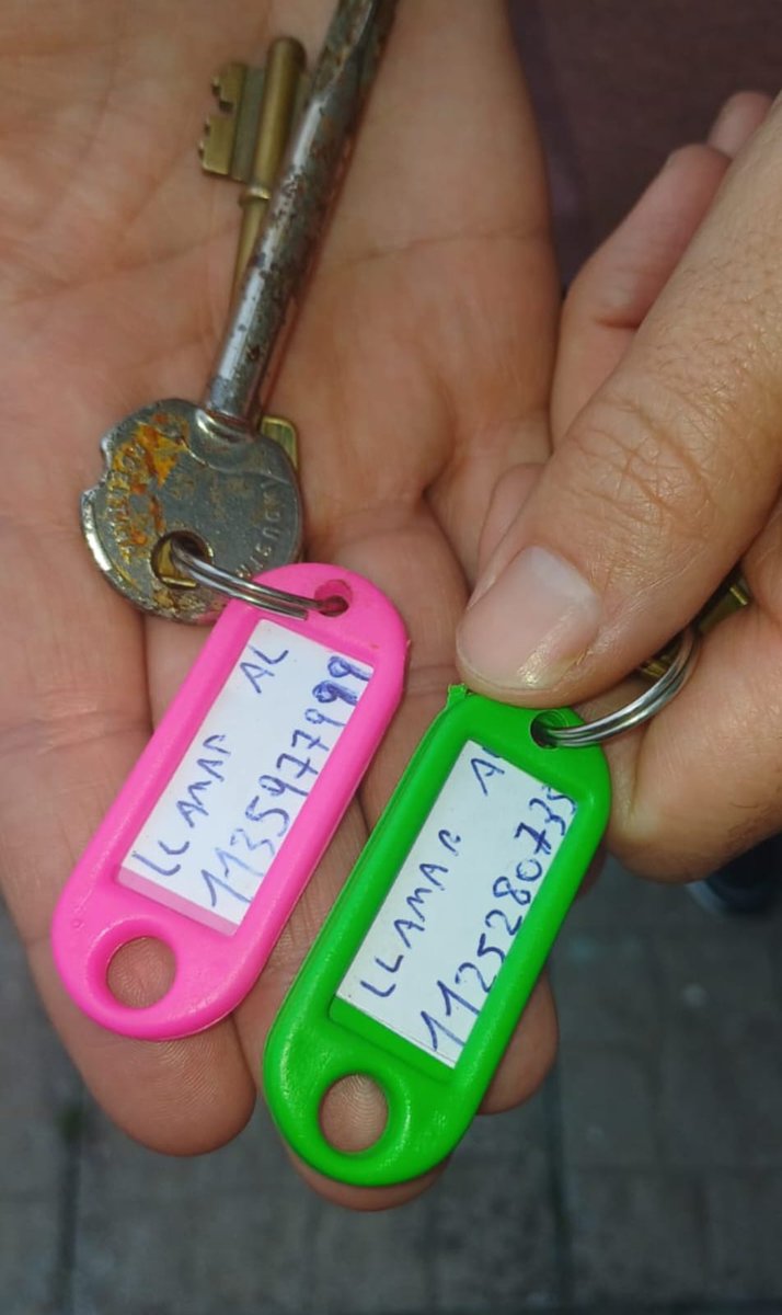 Nueva formar de robar, tiran llaves con un  teléfono y cuando avisás que las encontraste vienen a robar, X es servicio
