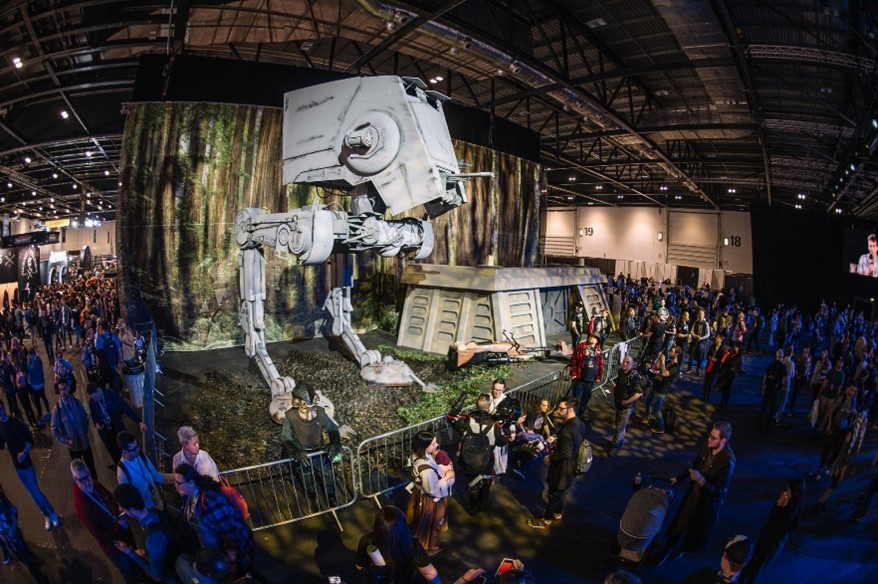 SW_Celebration's tweet photo. Fans help make our show a celebration! Sign up today for our Fan Programs, including Fan Props and Fan Tables. Showcase your creativity with the Star Wars community by displaying your Star Wars creations and collections with everyone in Japan. https://t.co/2D8dzKLM6k #SWCJ https://t.co/TrtWJRqnLk