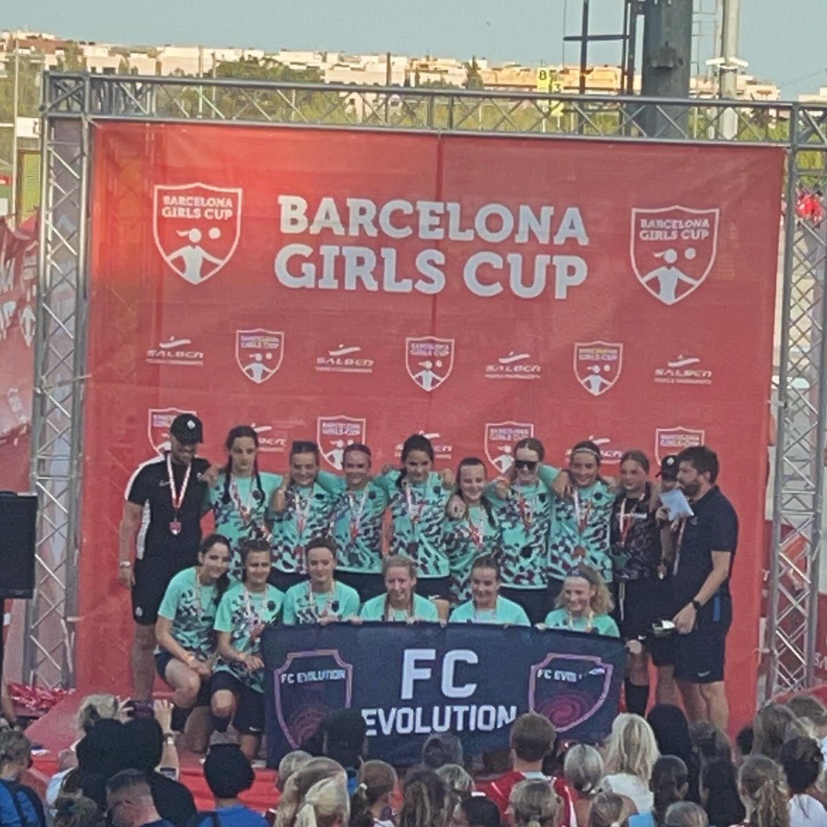 MillieM09's tweet photo. Barcelona Girls Cup! Amazing weekend away with @FCEvolution2022. Amazing memories for all the girls (and parents) and always nice to come home with some silverware! These girls know how to celebrate! https://t.co/ty4Rf008wc