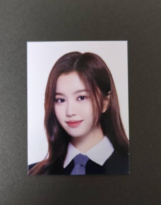 All #YUJU's photocards from the I-LAND 2 POP-UP STORE #NAMYUJU #남