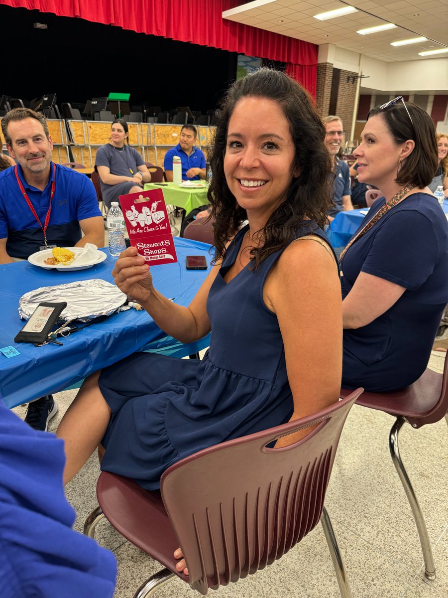 FMS PTA (@fmsptaguild) on Twitter photo Good eats last week at the FMS PTA staff & teacher appreciation luncheon. Thank you the families for their generous donations & time volunteering. We are grateful for the hard working teachers & staff to make sure our kiddos have the best place to learn! 
#FMSLearns #FMSRocks Good eats last week at the FMS PTA staff & teacher appreciation luncheon. Thank you the families for their generous donations & time volunteering. We are grateful for the hard working teachers & staff to make sure our kiddos have the best place to learn! 
#FMSLearns #FMSRocks