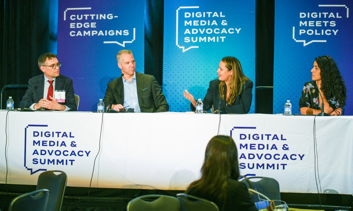 PACouncil's tweet photo. Storyline's @frates, @washingtonpost's @ElaheIzadi & @thehill's @Sarakshi discussed the state of journalism: In the age of AI, we're no longer looking for breaking news reports on what's happened, but instead we need specialized experts to tell us what’s going to happen #DMAS24 https://t.co/iOQ381OKda
