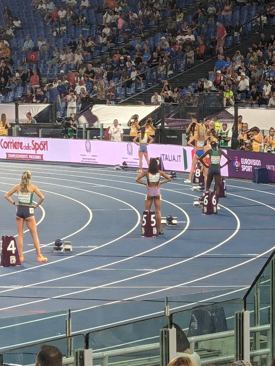 lorna finnegan (@lorna_ic) on Twitter photo It was amazing to witness this live! Even more amazing when <a href="/Pierceathletics/">Pierce O'Callaghan</a> puts some context on it.
Lots more to come... Roll on Paris! It was amazing to witness this live! Even more amazing when <a href="/Pierceathletics/">Pierce O'Callaghan</a> puts some context on it.
Lots more to come... Roll on Paris!