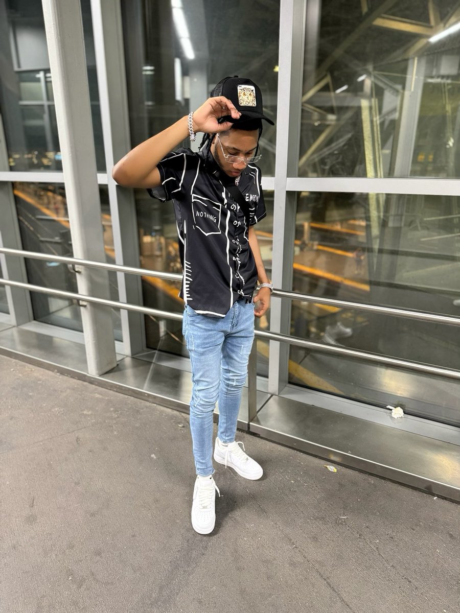 WELUVMARI2's tweet image. 𝓣𝔂𝓹𝓮 𝓼𝓸𝓶𝓮𝓽𝓱𝓲𝓷𝓰 𝓽𝓸 𝓼𝓽𝓪𝓻𝓽𝓐𝓵𝓵 𝓸𝓯 𝓽𝓱𝓮𝓶 𝓲𝓼 𝓶𝔂 𝓙𝓾𝓷𝓲𝓸𝓻𝓼, 𝓼𝓪𝓶𝓶𝔂