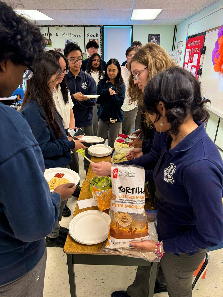 Today in Mrs. Lombardi’s HRT3M1 students engaged in their World Religions CPT Seminars that included making Rangolis for Diwali,  Papel Picado for Dia De Los Muertos and enjoying yummy student made cultural food - Samosas and Tamales! @SBAtoday <a href="/YCDSB/">York Catholic District School Board</a> #experientiallearning