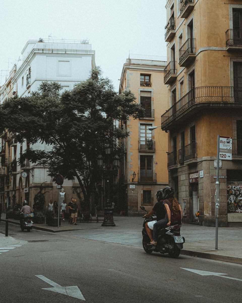 StevenTier89883's tweet image. Page Not Found ExploreBarcelona #BarcelonaNights