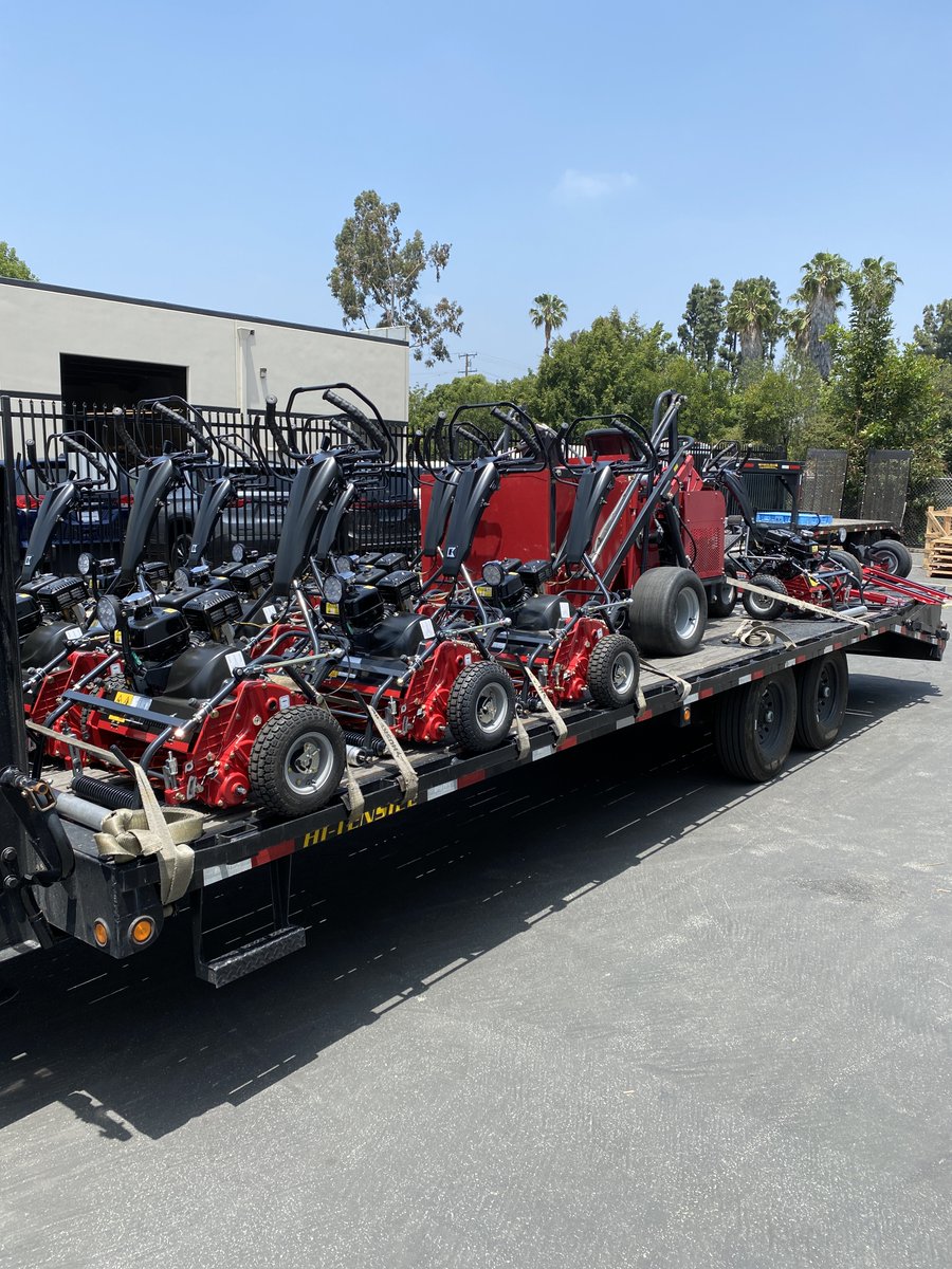 Baroness_USA's tweet photo. Loaded and ready to go! 10 LM18GCs, 1 FS900, 2 TR50s delivered by Alliance Turf Products to a lucky customer! #Baroness #QualityonDemand #OneWorldOneTeam https://t.co/doIIkhMcnJ