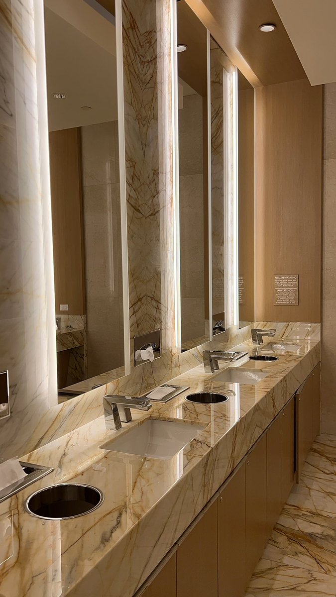 redrockcasino's tweet photo. Pleased to announce the debut of our newly remodeled restrooms 🚽

Our comfortable commode

Luxurious loo

📍Located next to Leoncito https://t.co/b5GRNIAnZl