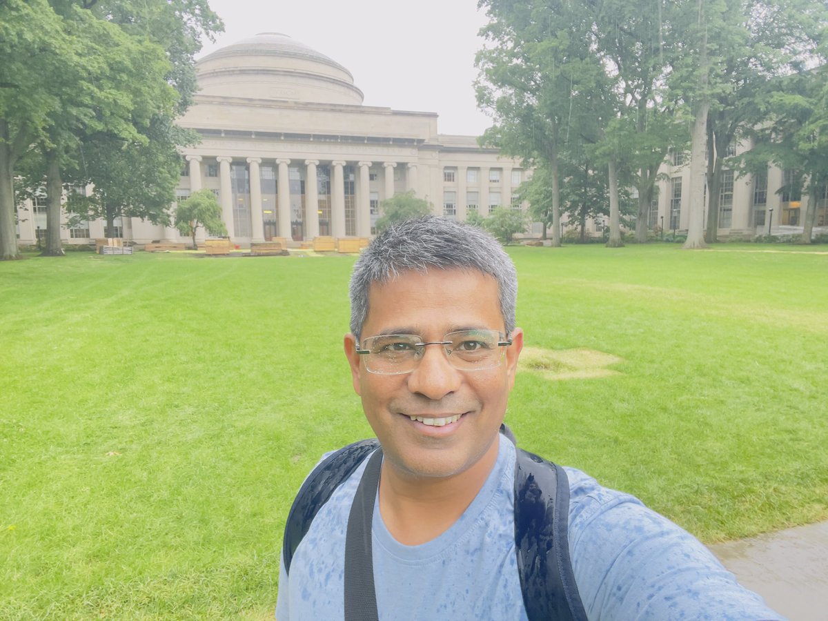 harekrishna_h's tweet photo. #MITBOSTON दुनिया की सबसे बेहतरीन यूनिवर्सिटी अमेरिका https://t.co/2RK8l9CvmA