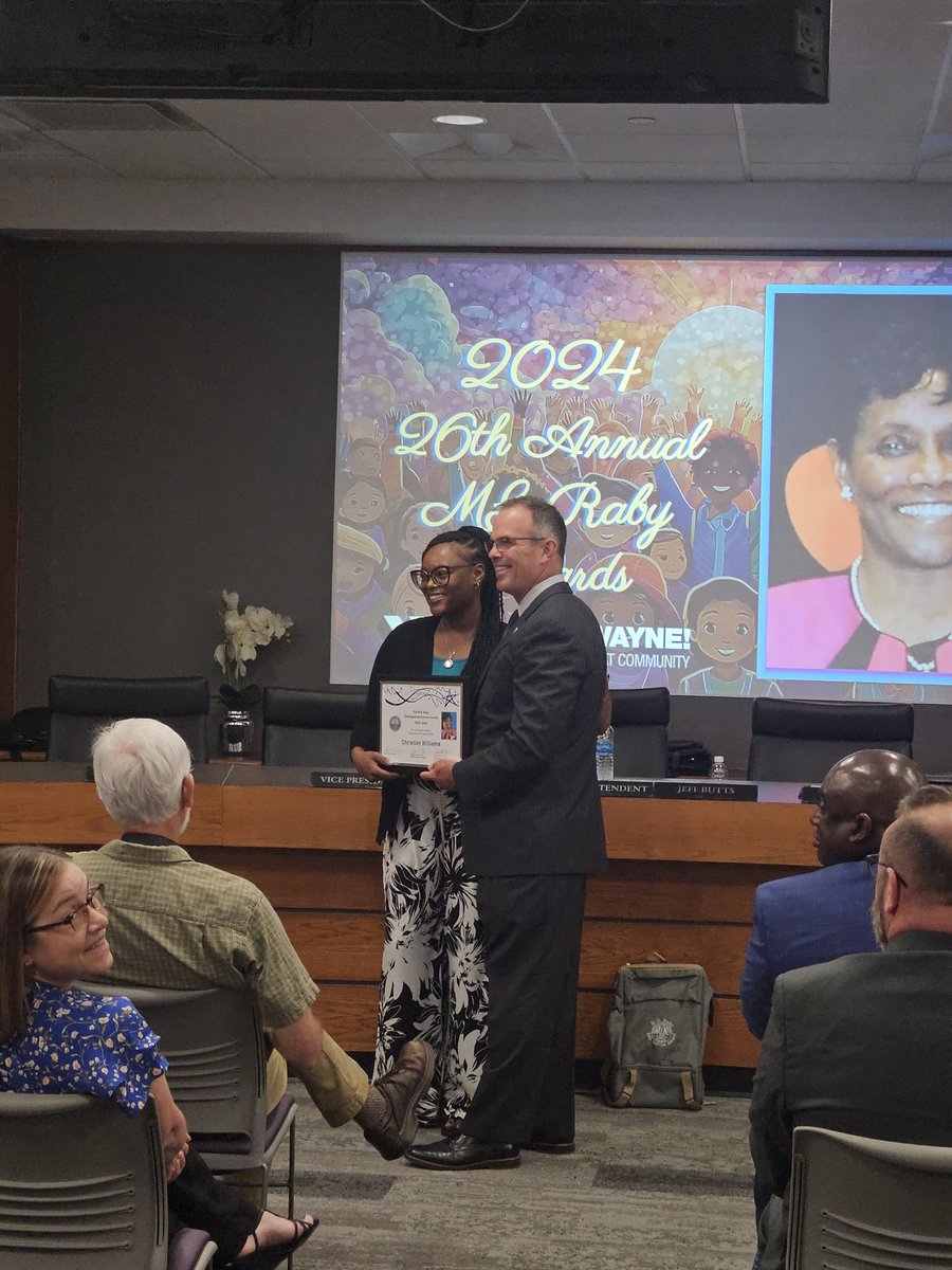 CHCPrinc_Renaud's tweet photo. Proud to celebrate Ms. Williams - a 2024 MG Raby Award Winner! Her work for our school community is immeasurable. Thanks to Ms
Williams and all of our award winners for all that you do! #CHCPride #WeAreWayne @TThomps_ed @CHC_Mr_Johnson https://t.co/F0DyfpgRBS
