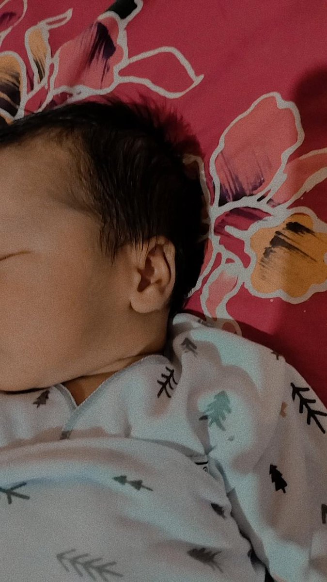 widhiehp's tweet photo. Kado anniversary bapak ibu yg pertama, sehat2 bayi 😚 https://t.co/2066DSIKWm