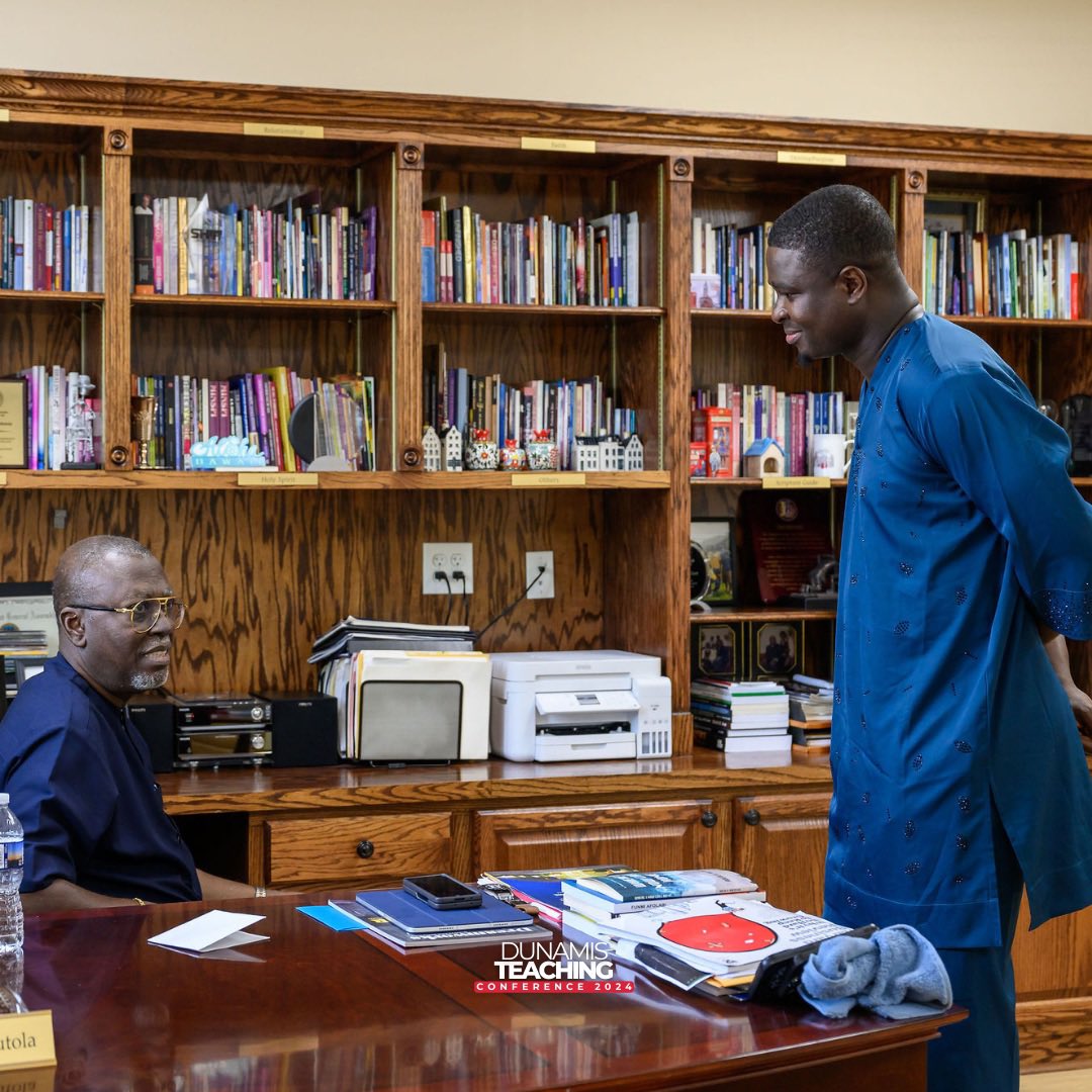 Pastortola's tweet image. Bidemi Olaoba @bidemiolaoba brought the praise party to #DTC2024! His infectious energy and music on both the concert stage and the final Sunday service truly blessed us all. We’re so grateful for his ministry! 

#DunamisTeachingConference2024 #DTCConcert2024