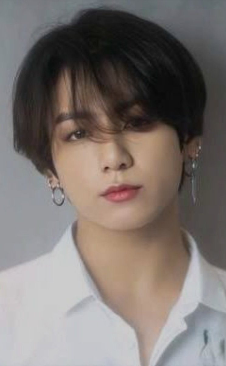 kimchinunna9597's tweet photo. Taekook Au (local) 

The bodyguard

Main character 
- Vargaz Alaric 29yo 
Captain in special force 
-Anandikta Cyril 22yo
International singer

Please ignore the timestamp
Cw/tw hardwords, fluff angst idk? Stranger to lovers https://t.co/drUKtEvkTb