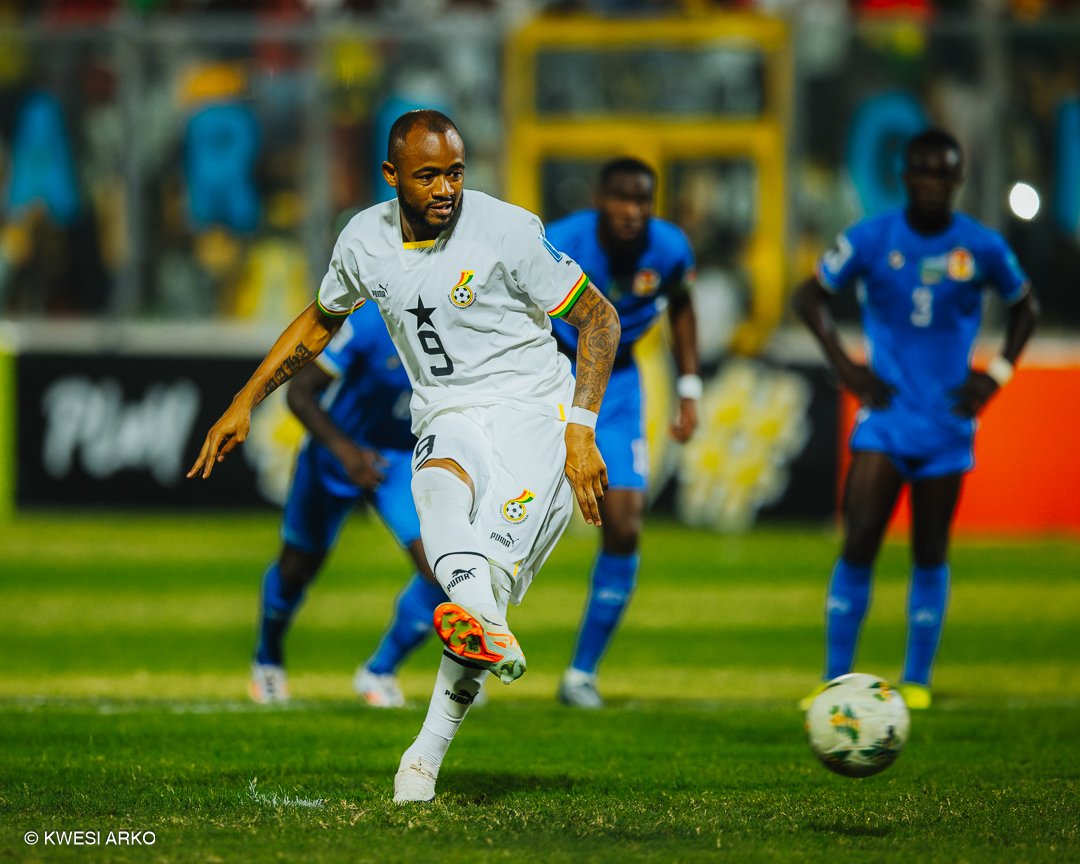 kwesiarko's tweet photo. MAN OF THE MATCH, MAN OF THE HOUR, MAN OF THE MOMENT @jordan_ayew9 #blackstars #jordanayew #GHACAR https://t.co/qTwlm7tMqG