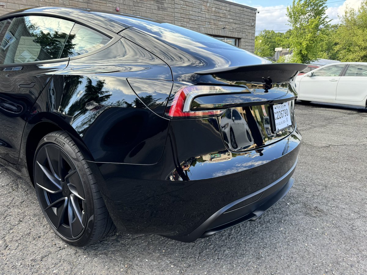 #model3performance rear tesla letters removed + blacked out the red reflectors!

Tints soon...

<a href="/niccruzpatane/">Nic Cruz Patane</a> <a href="/elonmusk/">Elon Musk</a> @sawyermerritt <a href="/teslaflexx/">Brandon</a> @teslaconomics @teslanewswire @heyjohnee @teslarati @keeevtesla <a href="/tesla_raj/">Tesla Raj</a> @fuckshopify <a href="/mathcain11/">Matthew Cain</a> <a href="/klwtts/">The Kilowatts 🚗⚡️</a> <a href="/d11o89/">dlo</a> @beardedtesla