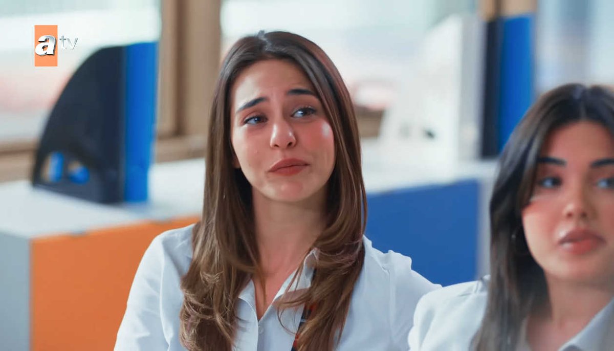 Selin tweet media