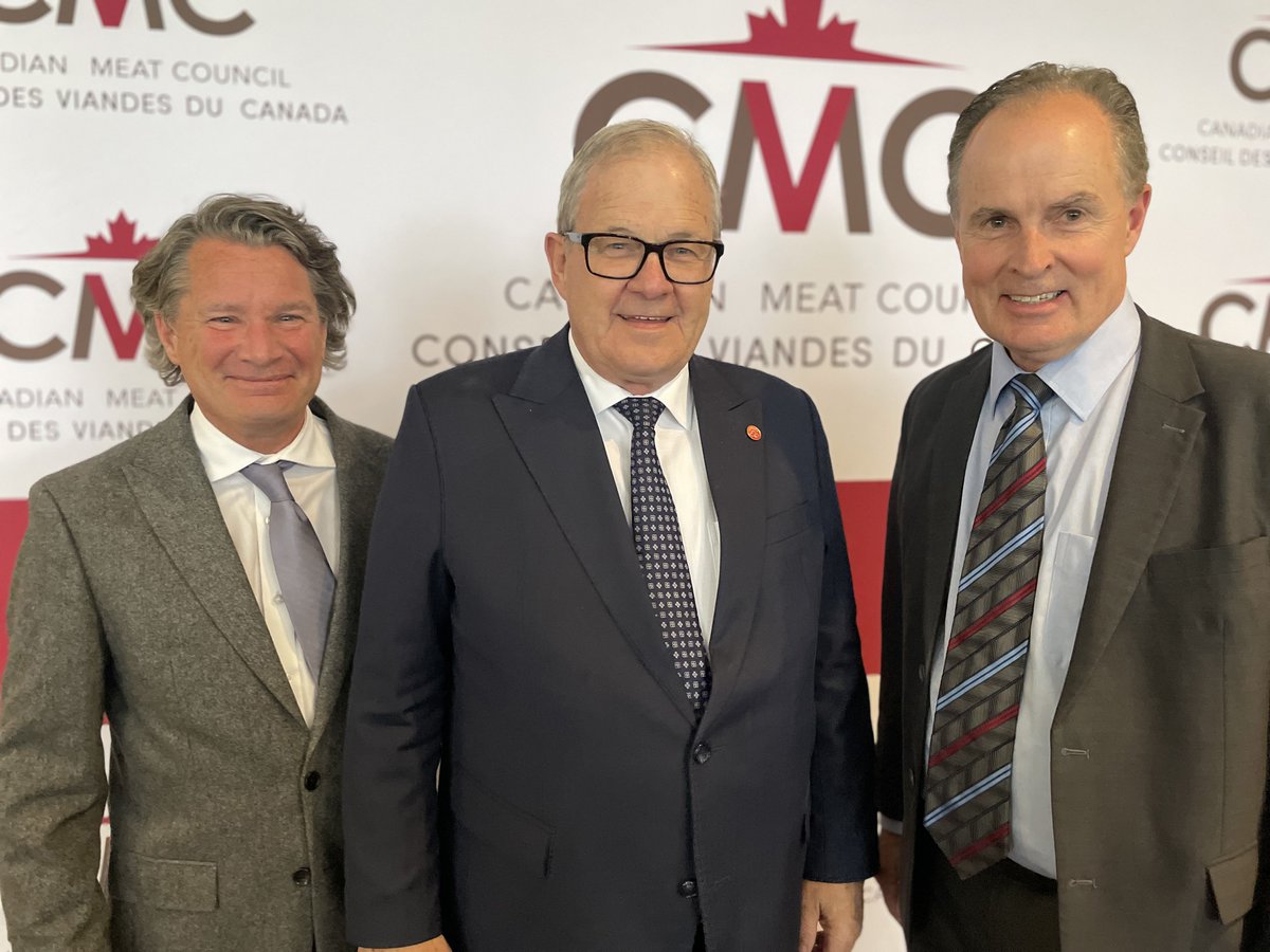 L_MacAulay's tweet photo. Great to see Chris White, Russ Mallard, and the crew from the Canadian Meat Council at their reception in Ottawa this evening. Demand for protein is growing around the world and because of the hard work of the folks in this room I know we can deliver! https://t.co/QbqyKYJdhD