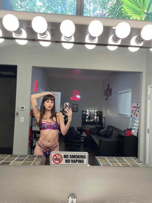 had to cancel my surgery for the time being so me and my tonsils are ready to get back to work!! JUNE<a href="/tag/mvsales"class="tags"><span>#mvsales</span></a>