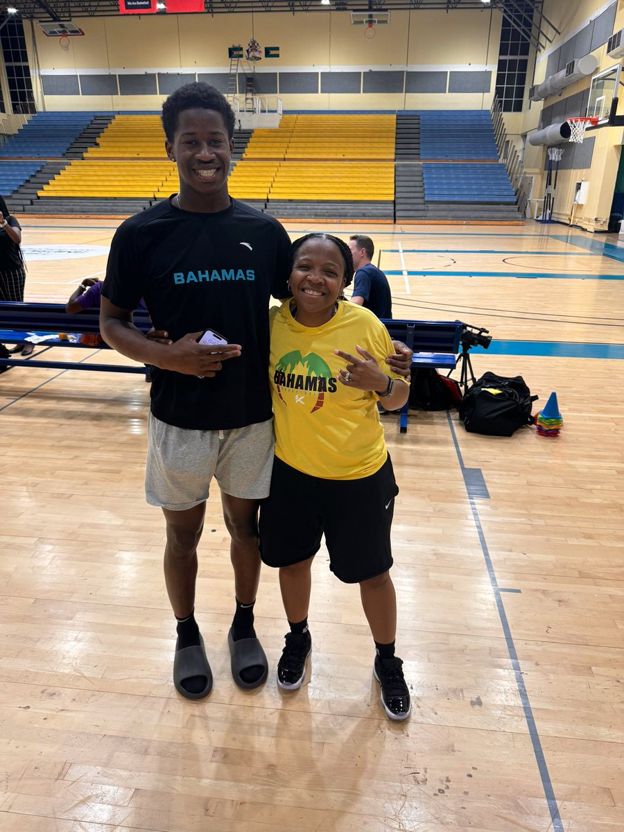 Hanging with the the lil bbbbrrooosskkkiii  <a href="/vj_edgecombe/">Vj💫</a> 🇧🇸 #NoCeilings HE GOT NEXT‼️TAKE CARE OF HIM <a href="/BaylorMBB/">Baylor Men’s Basketball</a>