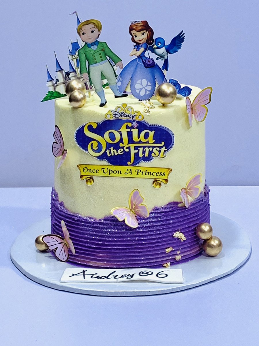 mutonyi_faith's tweet photo. Product: Cakes for different functions 
Today’s category: Characters birthday cakes for kids.
Contact: 0705372274
@cake_townug https://t.co/VhyfpTrREv