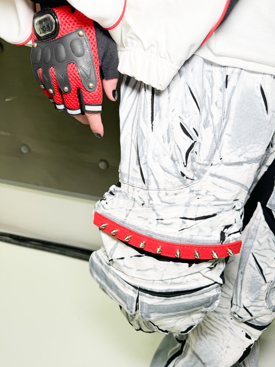 SnowMan 公式アカウントに 🩷佐久間大介 くんの 動画が投稿されました