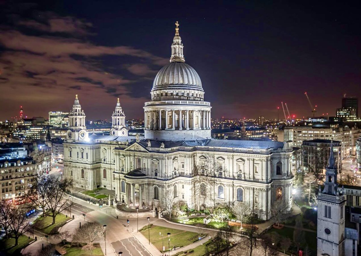 Coro 94 are honoured to be performing at St Paul’s Cathedral this week for a very special event.
⛪️🎶
On Wed 12 June at 7pm, we will join voices with <a href="/LHSPrep/">Lochinver House</a> and sing together for the annual <a href="/MothersUnion/">Mothers' Union</a> Festival Eucharist!

More info: <a href="/StPaulsLondon/">St Paul's Cathedral</a>

📸 Alex Tai, via <a href="/unsplash/">Unsplash</a>