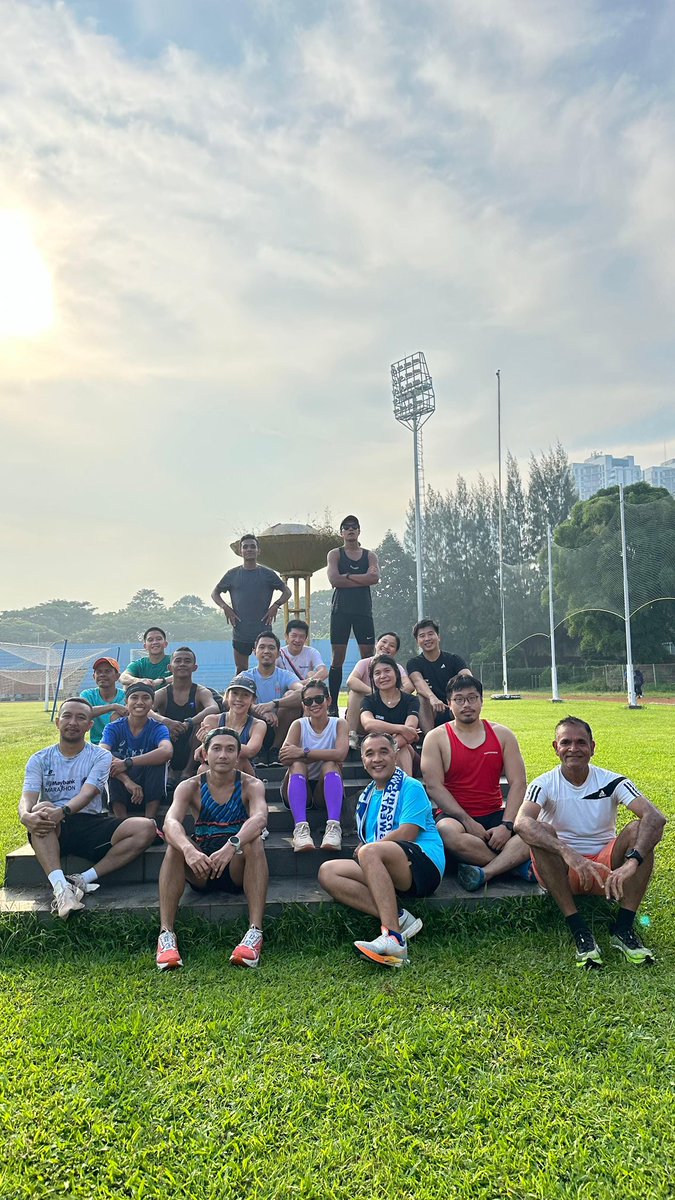 dibysatari's tweet photo. Road to MBM 2024 - Track Session https://t.co/OtPmCycE7l