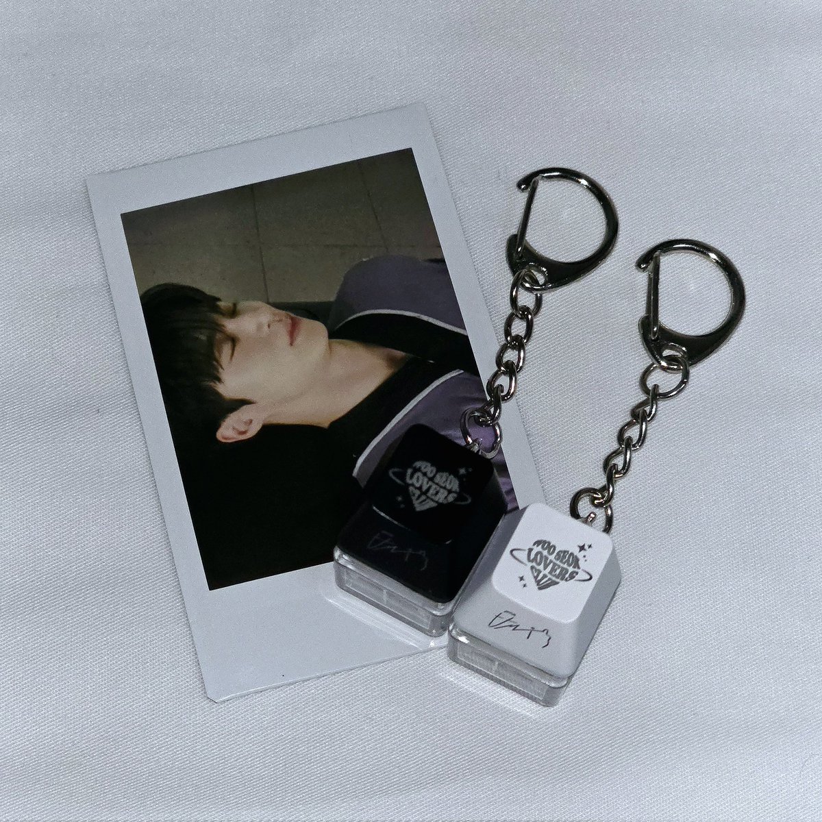 변우석 키캡 키링 선입금 폼 오픈 되었습니다 

구매 원하시는 분은 아래 링크 확인 부탁드립니다 💞

witchform.com/deposit_form.p…