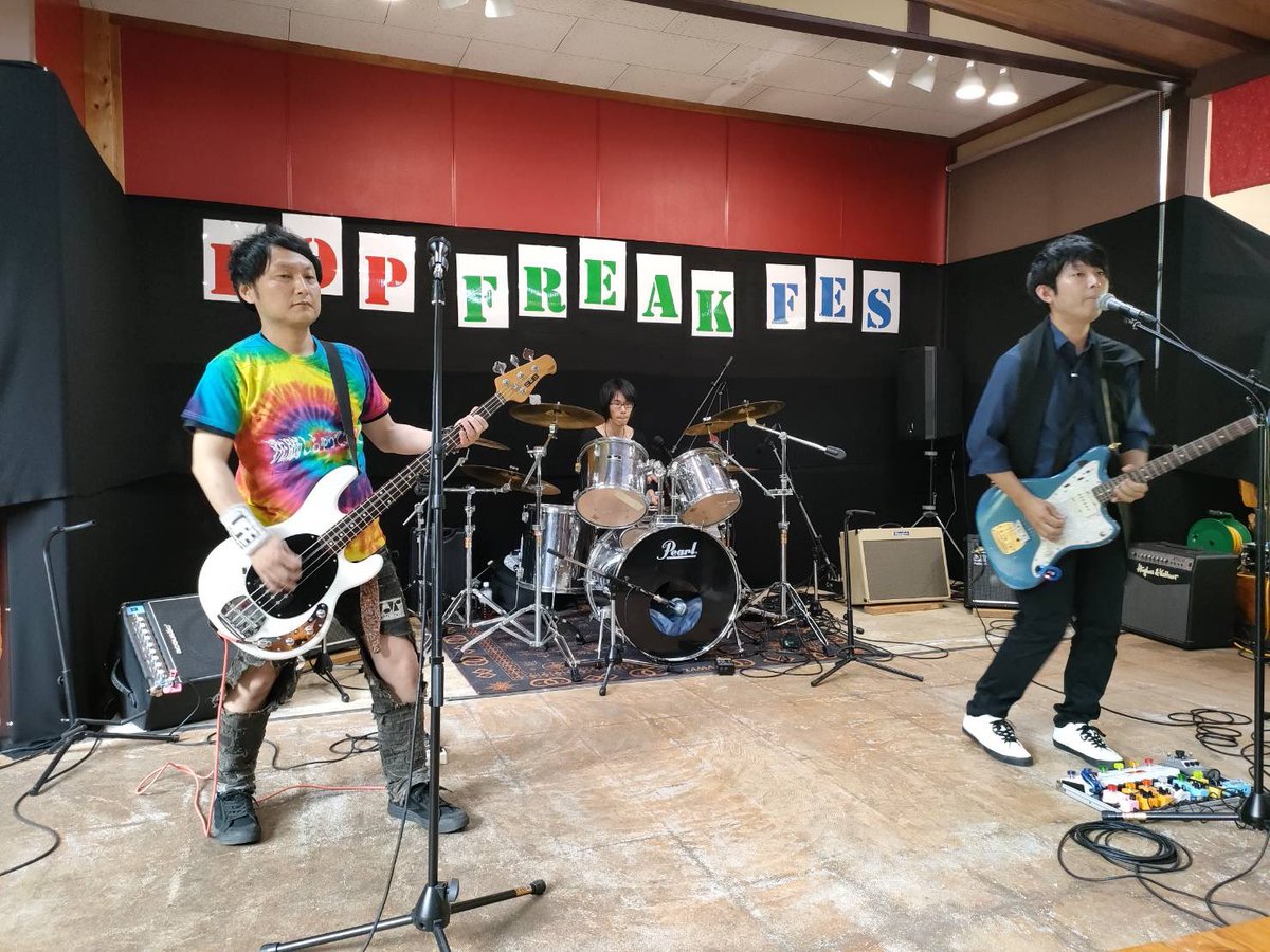 masayume4869's tweet photo. 日曜はFebruary Blueのサポートドラムで沼田のPOP FREAK FES DAY2に出演してきました→
お越し頂きた方を初め、あの場にいた全ての面々に感謝をばm(_ _)m
#FebruaryBlue https://t.co/45nOnkGcDJ
