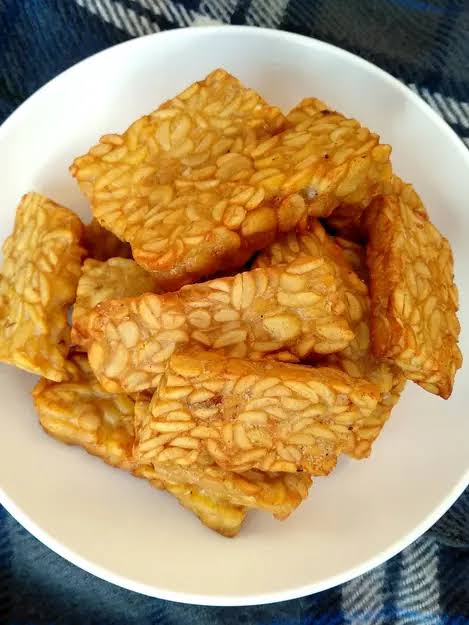 Widino's tweet photo. Pelengkap makanan yg bikin nafsu makan kalian bertambah selain ini apalagi? https://t.co/eNNq4j9CtO