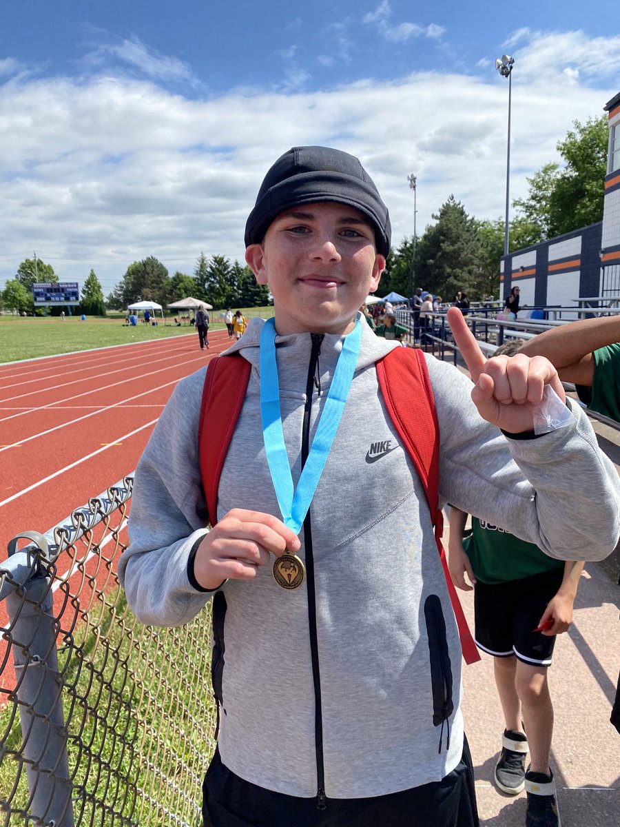 Mrs Lucier tweet media