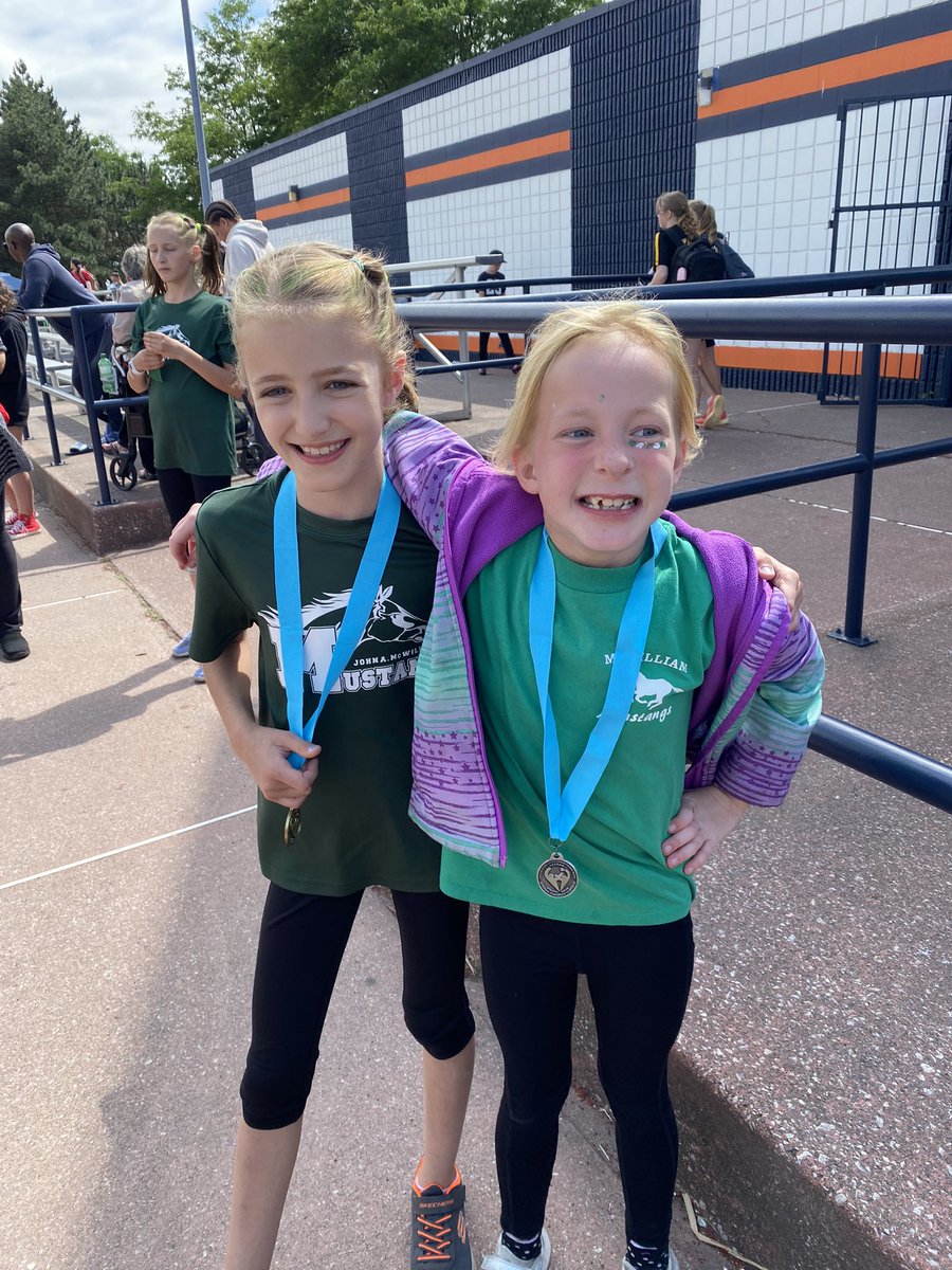 Mrs Lucier tweet media