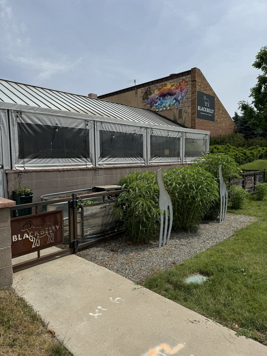 Outside, inside and all around Blackbelly you’ll find some serious gardening and blooming. We’re over the moon that it’s the season for growing edible herbs and flowers on our property for your plates! 🌸🌱🪻

#blackbellyco 
#blackbellygardens 
#springsummer