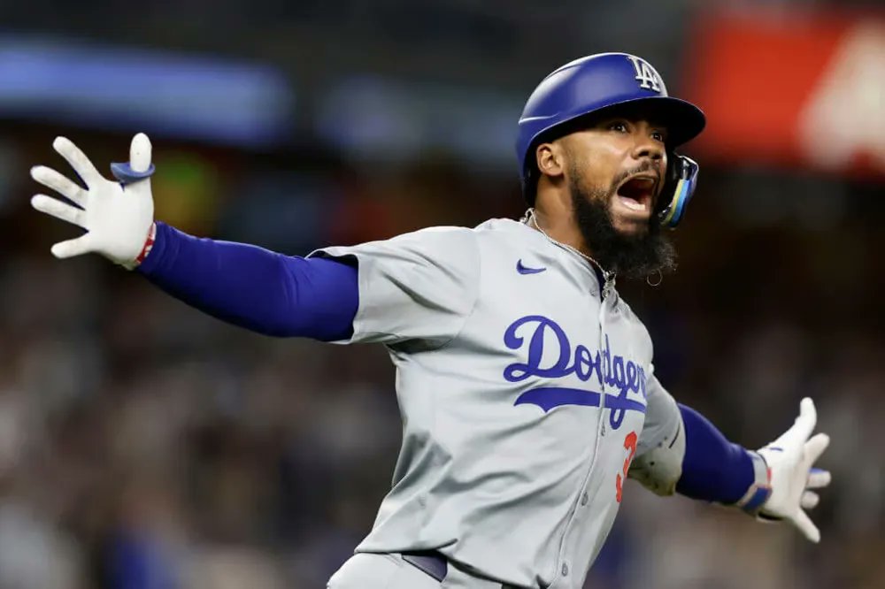The Monday #Dodgers column, everybody! (58) Better - Off Base with Howard Cole (substack.com)
