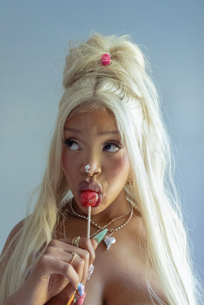 eyeofscottie's tweet image. jourdin pauline. photographed by me 💕
styling by farren andrea.